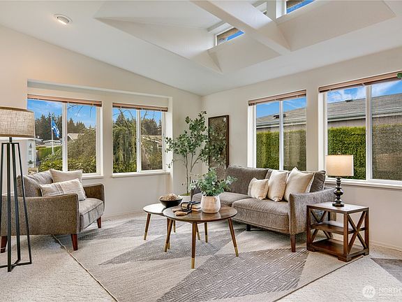 4th image of 6011 89th Street E #59