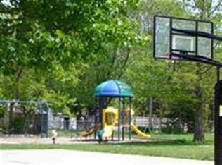 120 Weldon St, Bloomington, IL