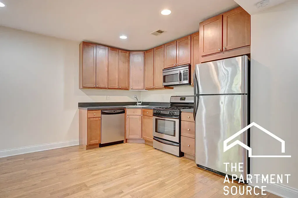 2 bed, 1050 sqft, $2,795 — Photo 4