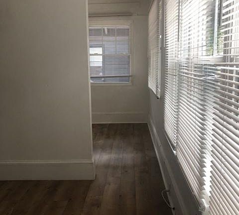 5th image of 510 E Jackson St APT 3