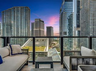 88 SW 7th St APT 2107, Miami, FL 33130