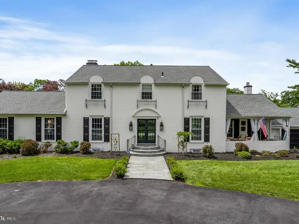 1179 Lafayette Rd, Wayne, PA 19087