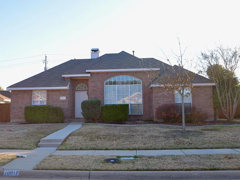10817 Red Cedar Dr — Photo 1
