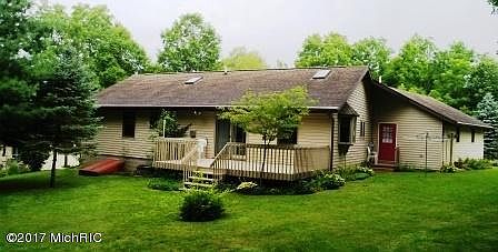 2nd image of 406 Parkwood Dr