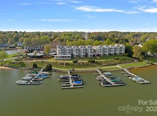 637 Williamson Rd UNIT 201, Mooresville, NC 28117