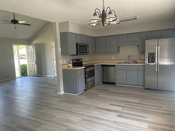 1311 Loblolly Dr — Photo 4