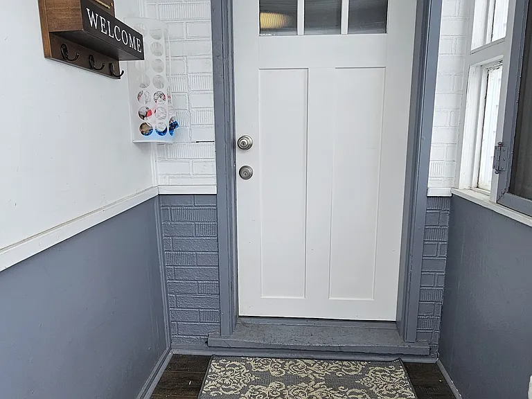 5320 Northrup Ave — Photo 2