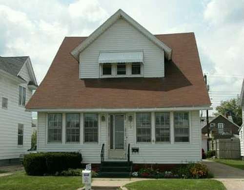 1st image of 713 S Warren St