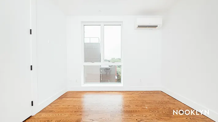 Rented by Nooklyn NYC LLC | media 9