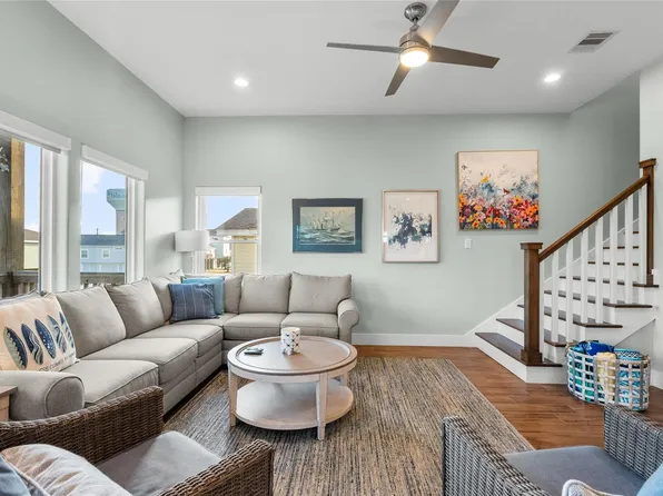 22318 Vista Del Mar, Galveston, TX 77554