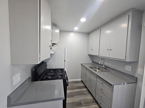 2nd image of 4819 Clayton Rd APT 14