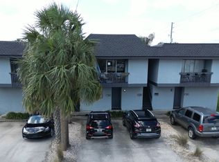 330 6th Ave N APT D, Jacksonville Beach, FL 32250