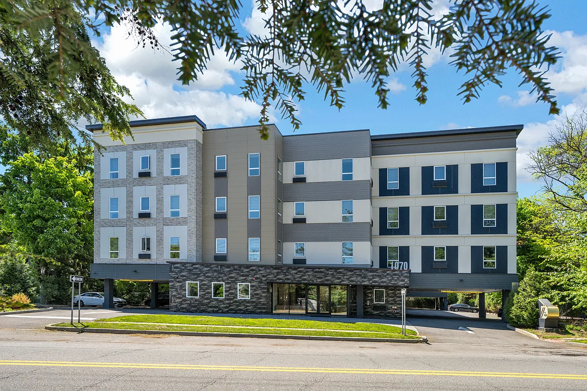 Building Photo - 1070 River Road LLC
