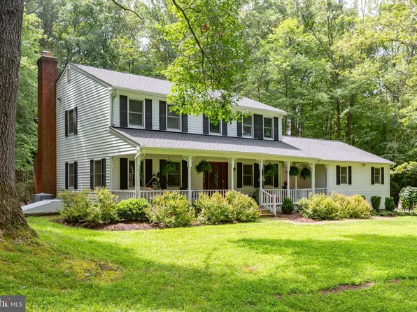 10201 Jaydee Blvd, Fairfax Station, VA 22039