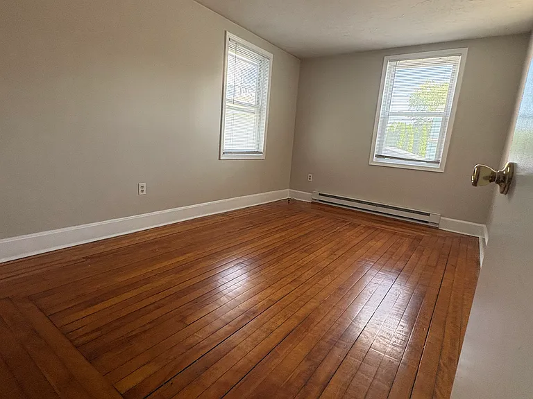 25 Coburn Ave #1.1 — Photo 9