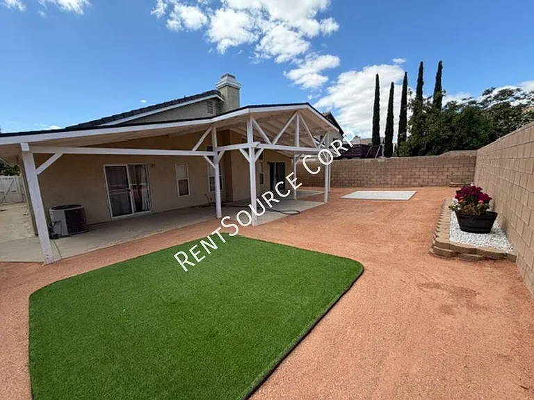 37051 Boxleaf Rd — Photo 17