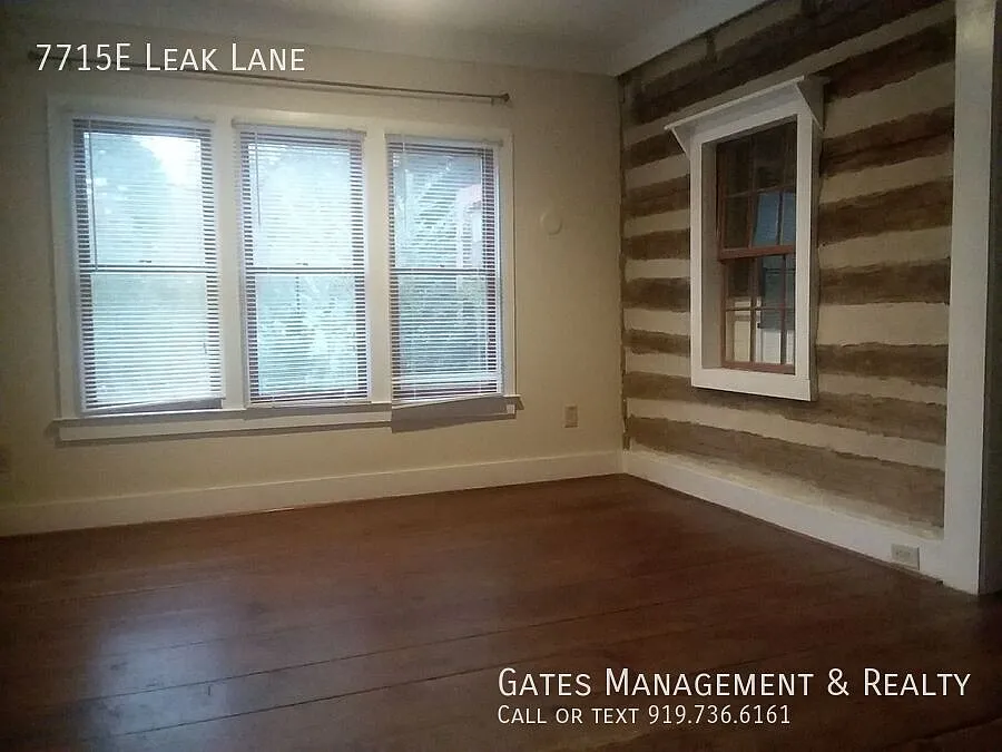 Building Photo - 7715 Leak Ln E