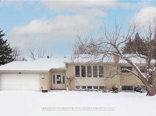 11 Norbert Pl, Kitchener, ON N2K 1E5