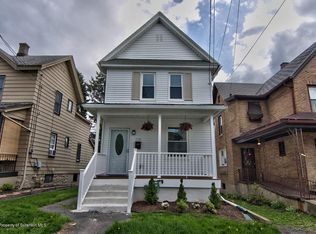 2020 Delaware St, Dunmore, PA 18512