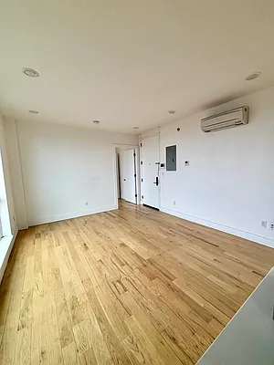 Rented by Voro NYC | media 16