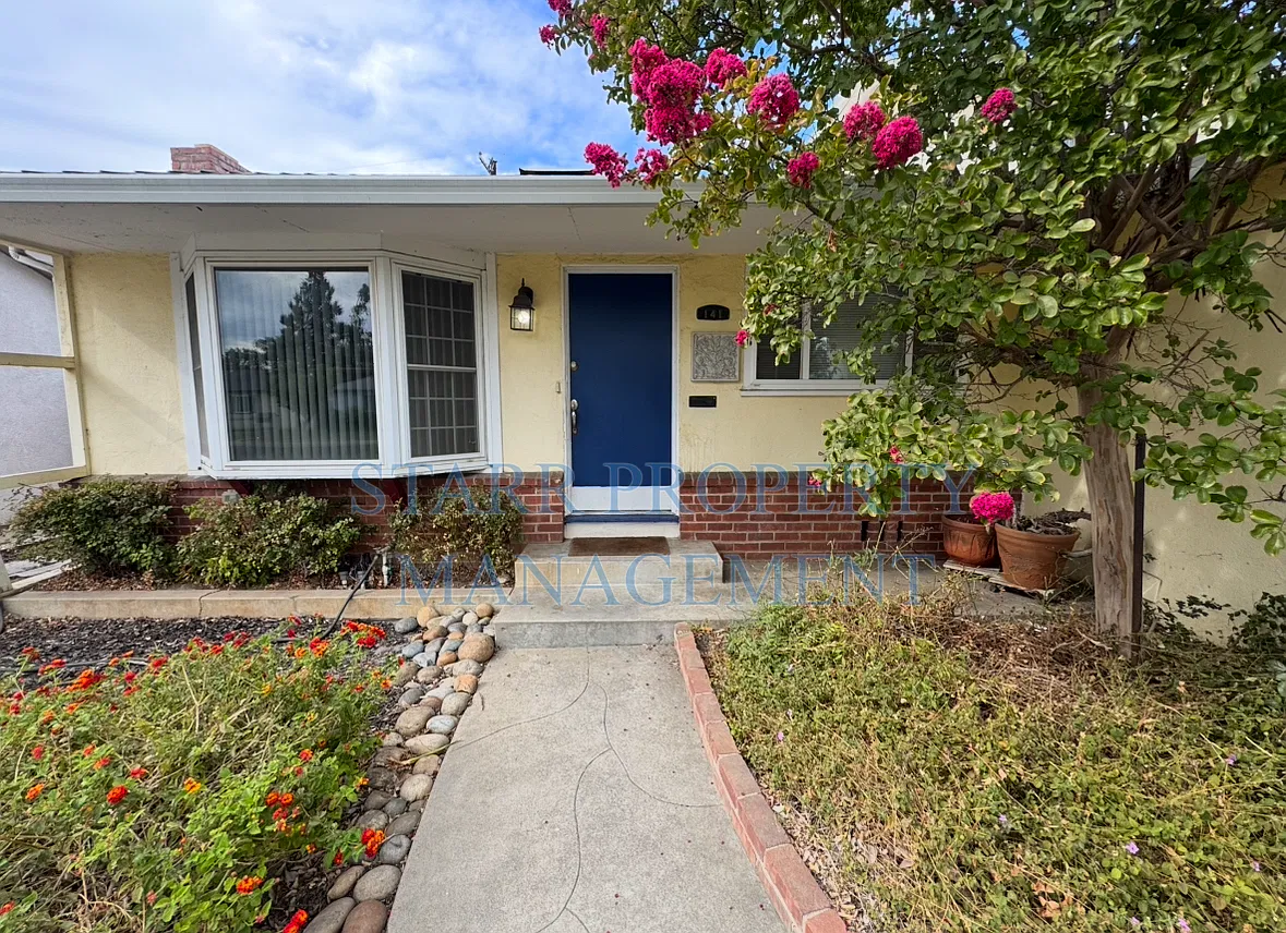 141 W McKenzie Ave — Photo 1