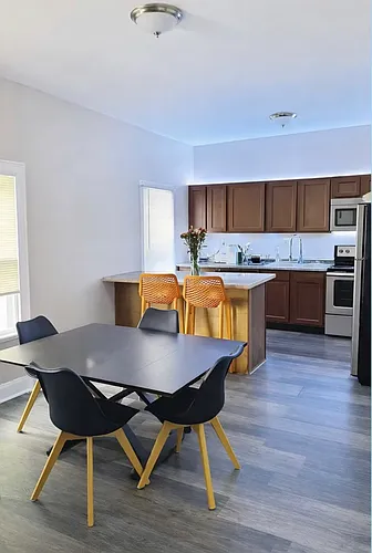 72 Walnut St #A Photo 1