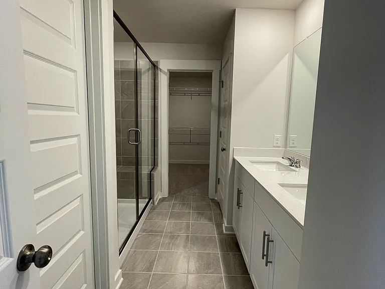 2458 Williams Ridge Dr — Photo 28