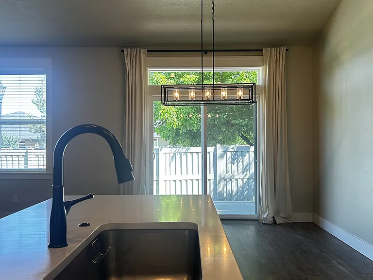 3440 E Girdner Dr — Photo 9