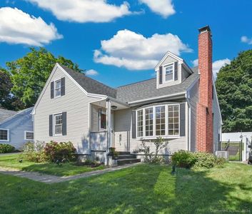 18 Chamberlin Drive, West Hartford, CT, 06107