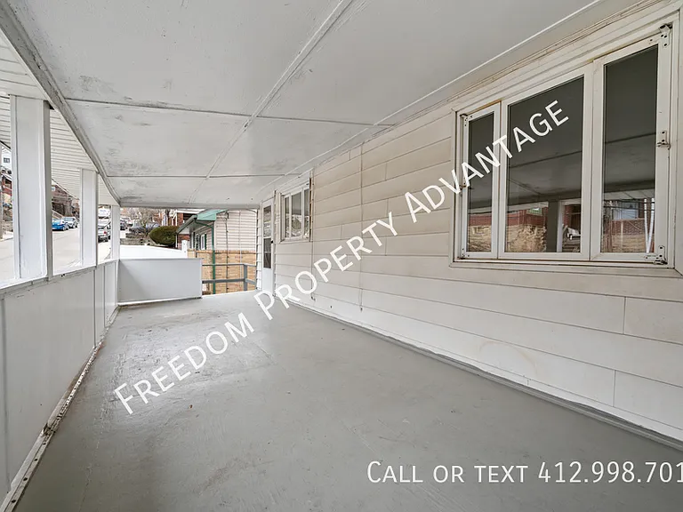 2047 Redrose Ave #2 — Photo 19