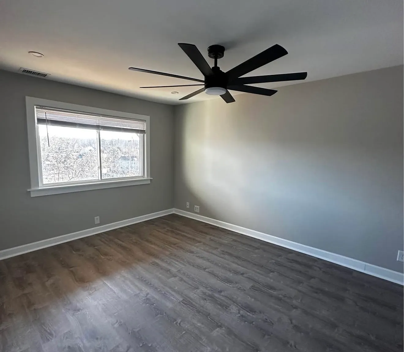 Lake Hickory Condos Unit 41 — Photo 3