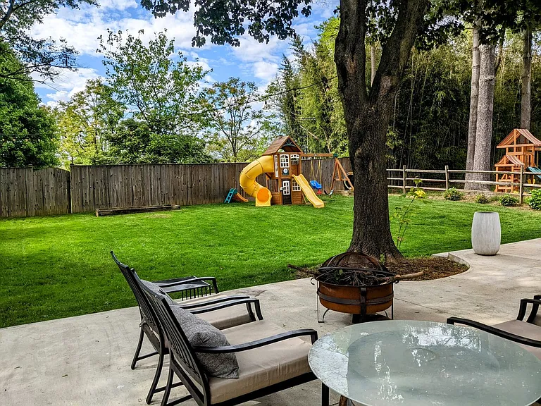 18428 Gardenia Way — Photo 16