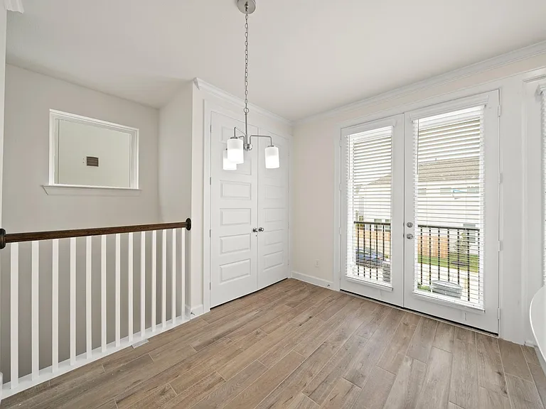 13305 Moncloa Dr — Photo 12