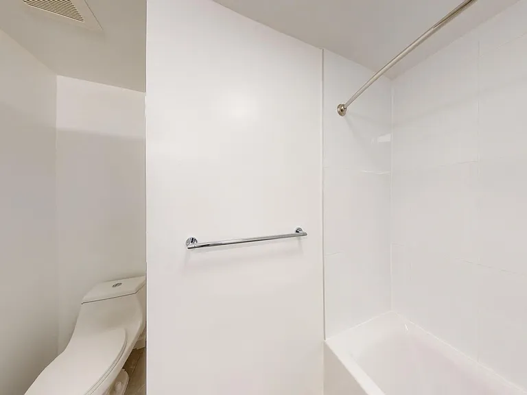 1771 Highland Place — Photo 32