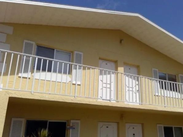 8071 Country Rd Unit 203, Fort Myers, FL 33919
