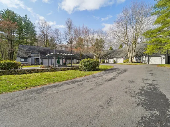 351 Heritage Hills #D, Somers, NY 10589