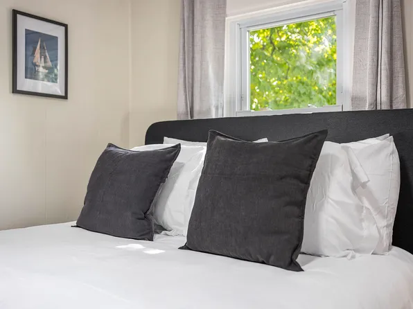 37 Gold Ave NW, Grand Rapids, MI