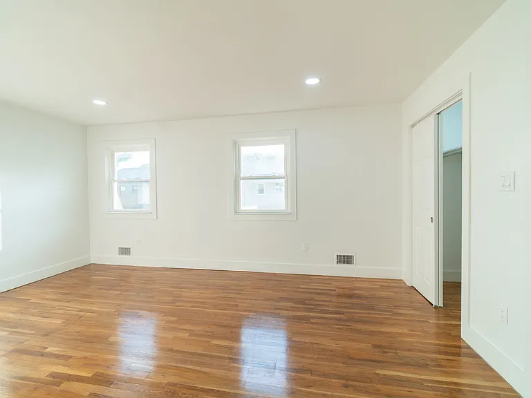 520 Adams Ln #2 — Photo 8