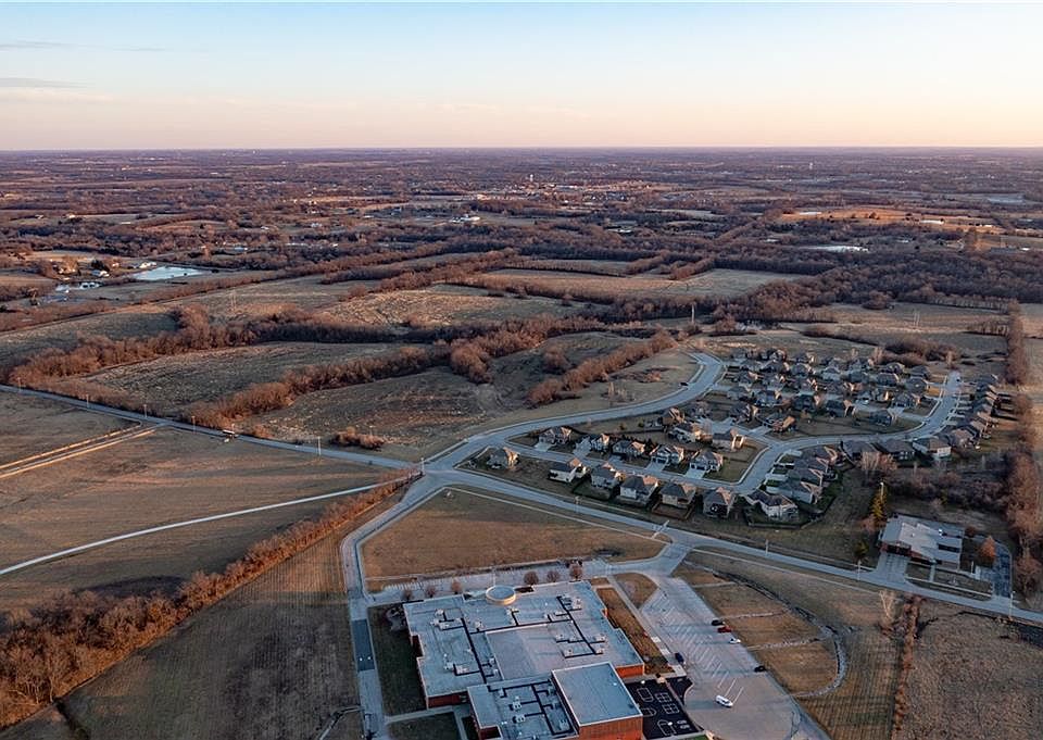 E 195th St, Raymore, MO 64083 MLS 2417575 Zillow