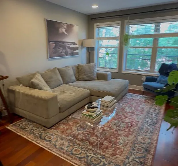 875 N Lawrence St — Photo 17