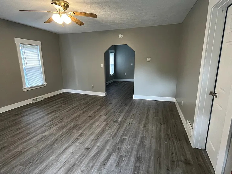 1531 Walnut St NE — Photo 6
