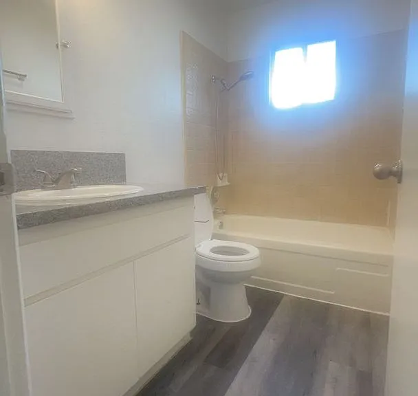 3158 College Ave — Photo 5