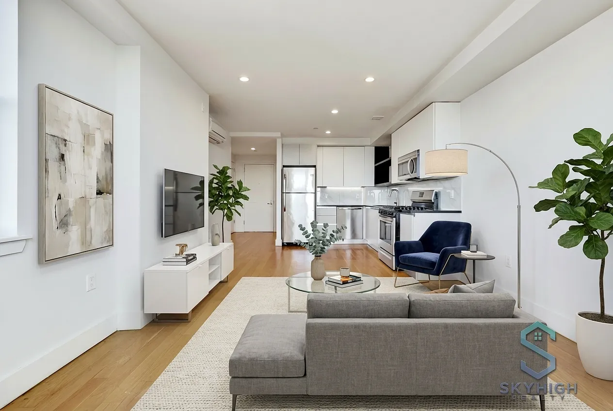 763 Lexington Avenue — Photo 1