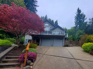7004 Skana Cres, Sechelt, BC V7Z 0C8