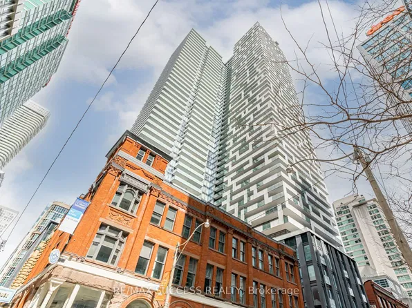 20 Lombard St #Uph05, Toronto, ON M5C 0A7