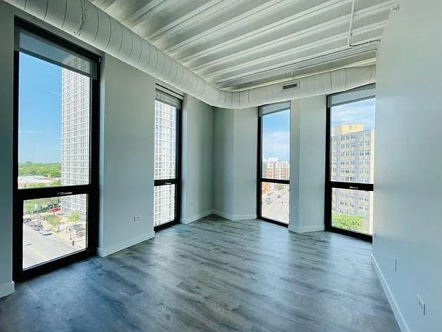 Arcade Residences — Photo 10