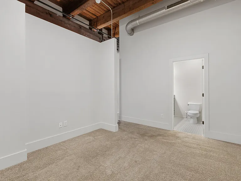 420 S Front St #407 — Photo 13