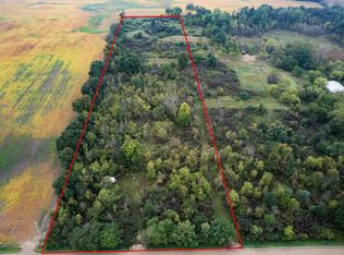 471&475 N Youngs Rd, Attica, MI 48412