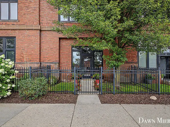 600 Broadway Ave NW APT 124, Grand Rapids, MI 49504