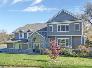 247 Baltusrol Way, Springfield, NJ 07081